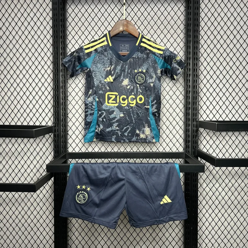 Kit Enfant Ajax 2024/2025